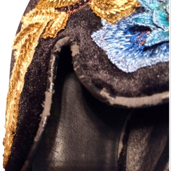 Jeffrey Campy Embroidered Claes Black Velvet - Picture 11 of 11